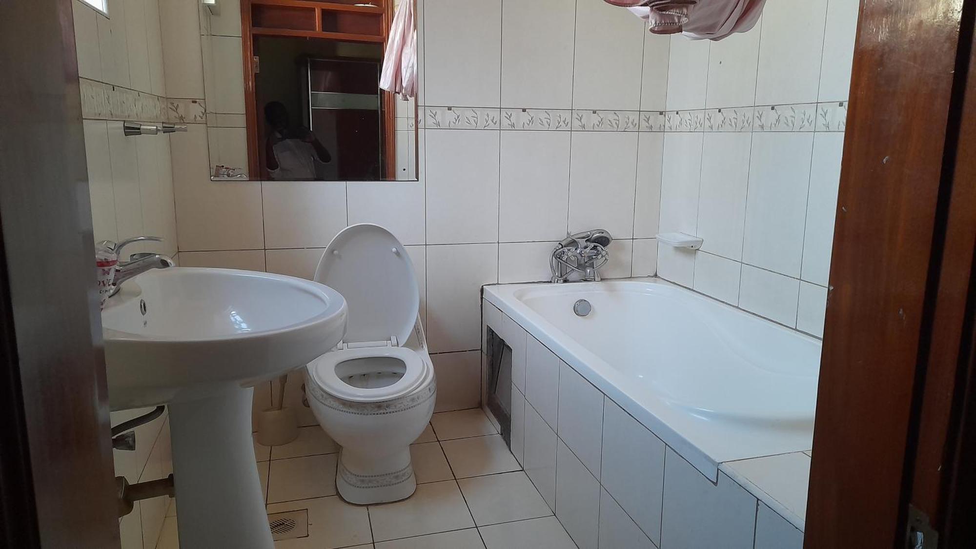 New Jbk Hotel Καμπάλα Εξωτερικό φωτογραφία