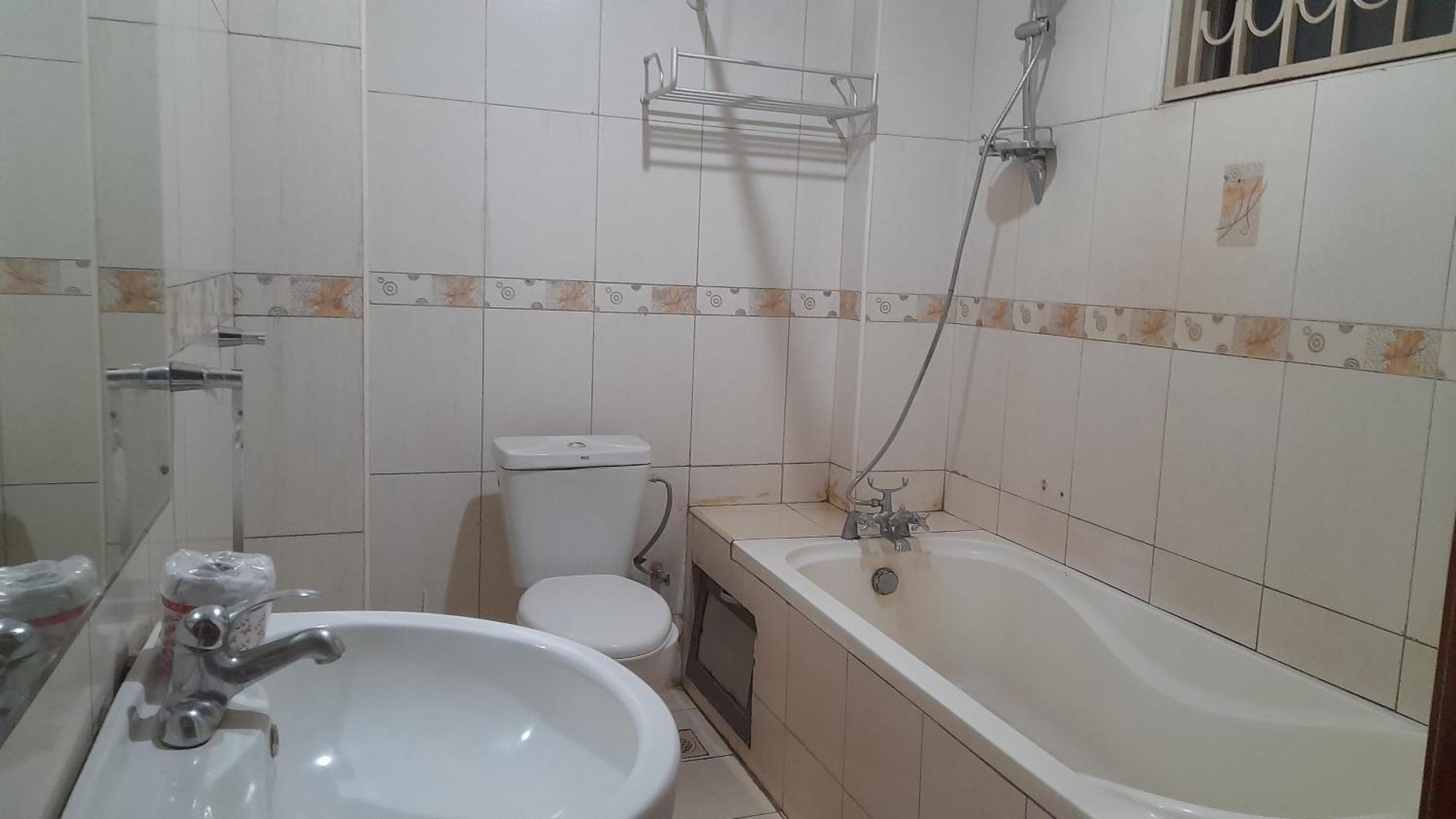 New Jbk Hotel Καμπάλα Εξωτερικό φωτογραφία