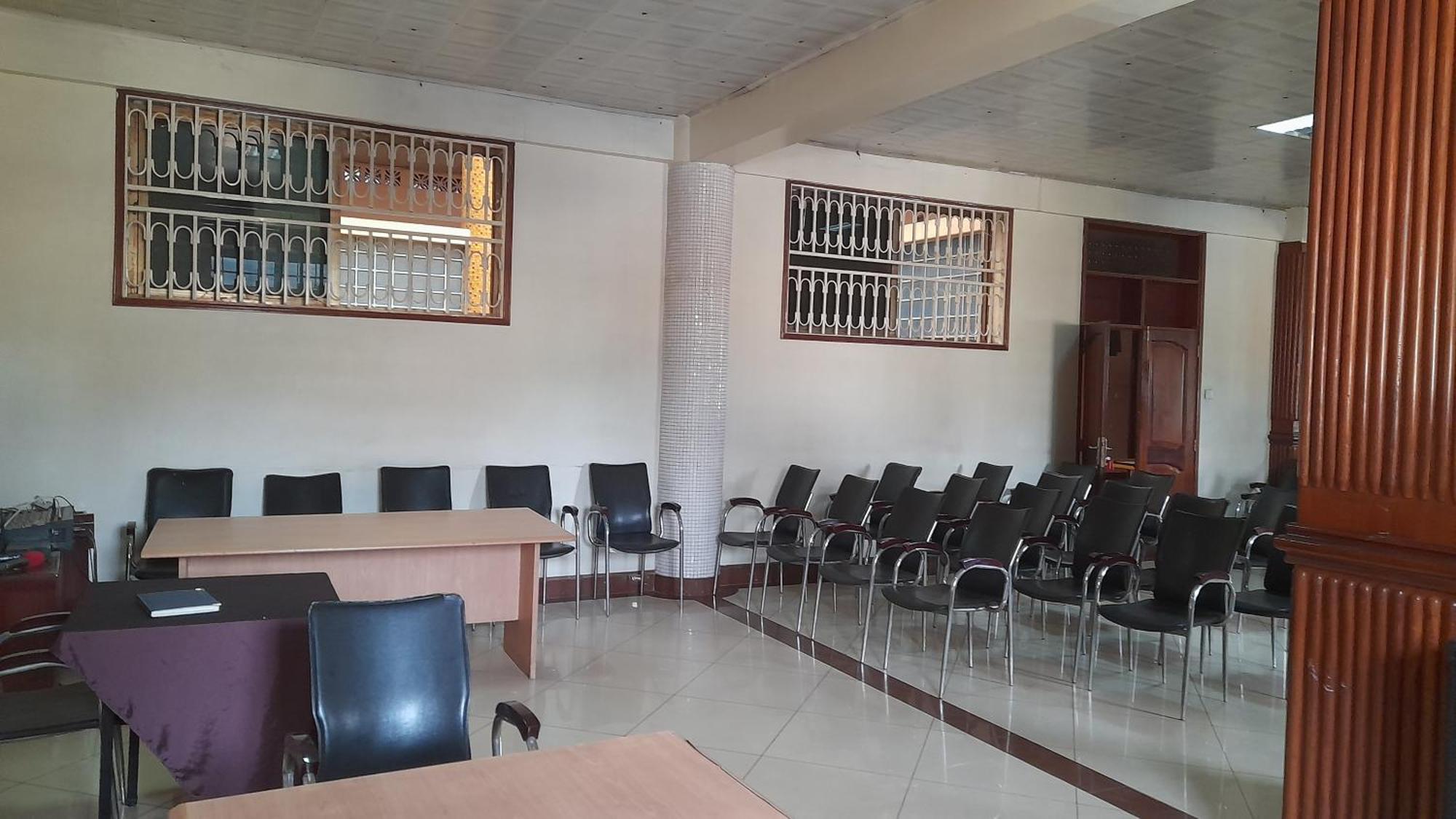 New Jbk Hotel Καμπάλα Εξωτερικό φωτογραφία